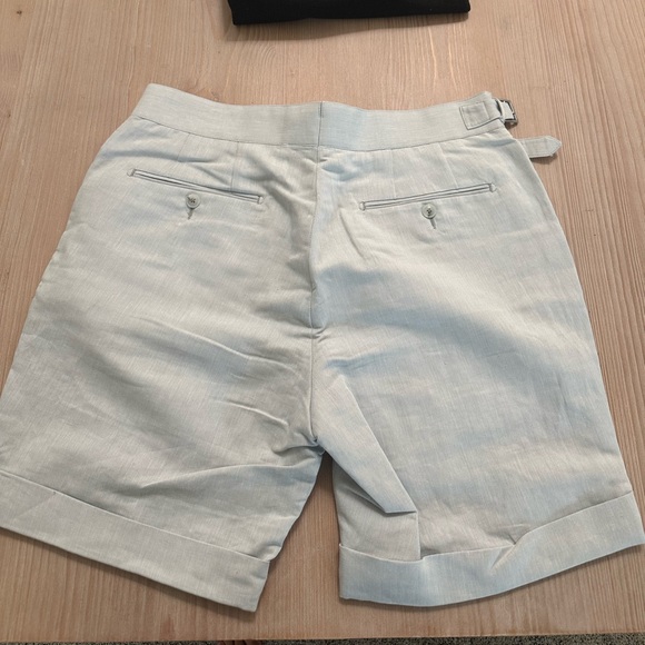 Suitsupply Light Grey Fellini Shorts - Picture 3 of 4